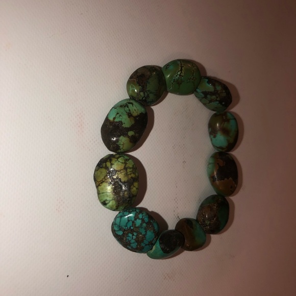 Turquoise stone stretched bracelet.  Real turquoise. - Picture 3 of 5